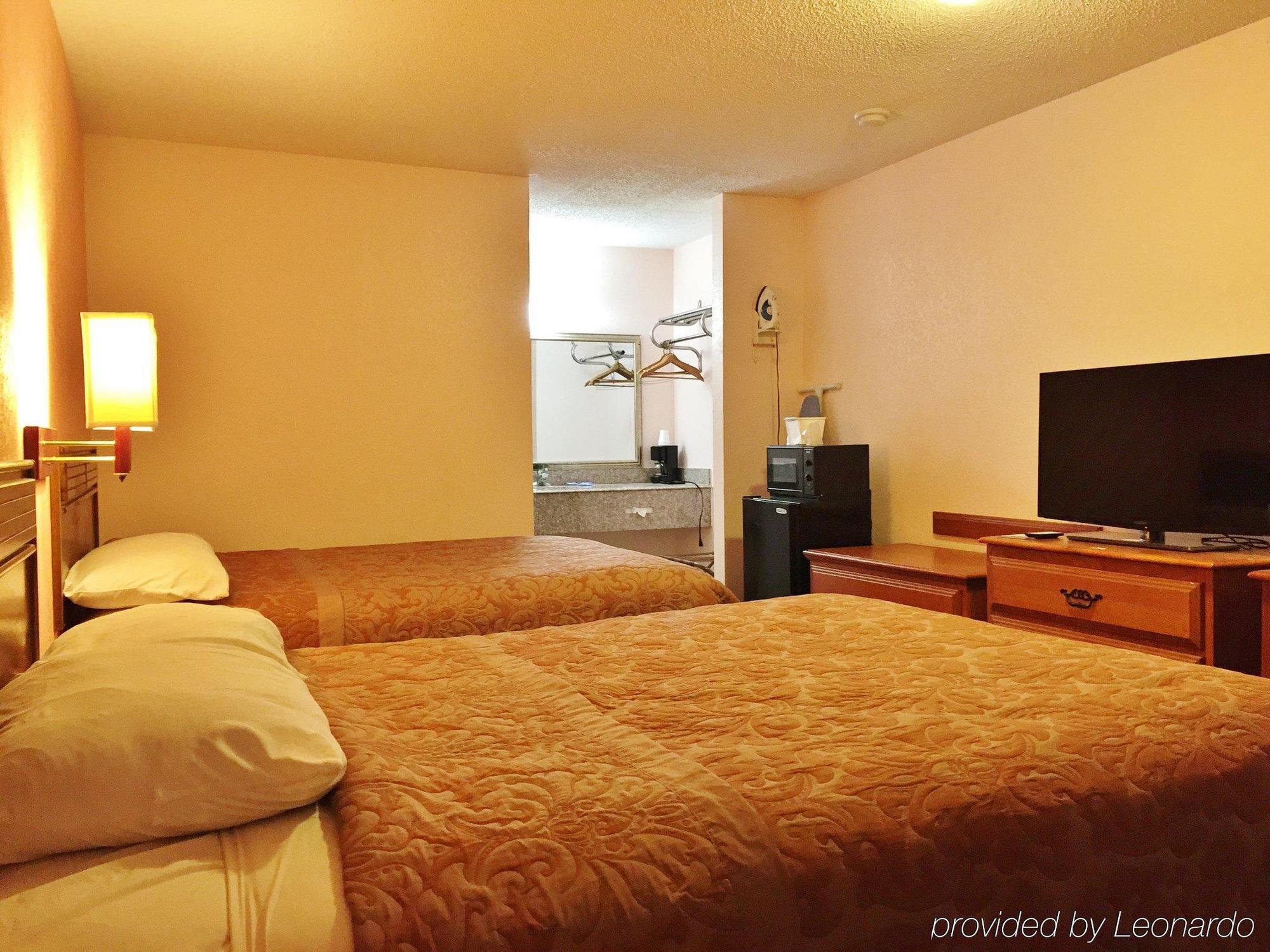 Americas Best Value Inn - Brookhaven Buitenkant foto