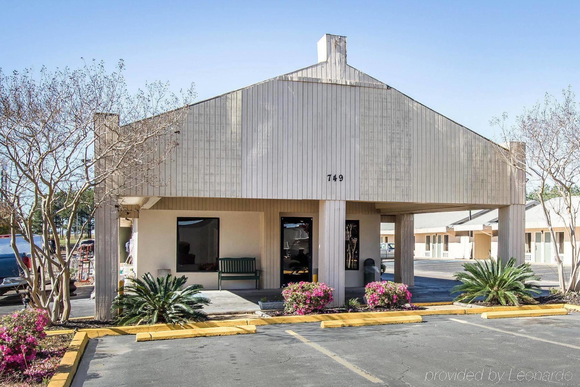 Americas Best Value Inn - Brookhaven Buitenkant foto